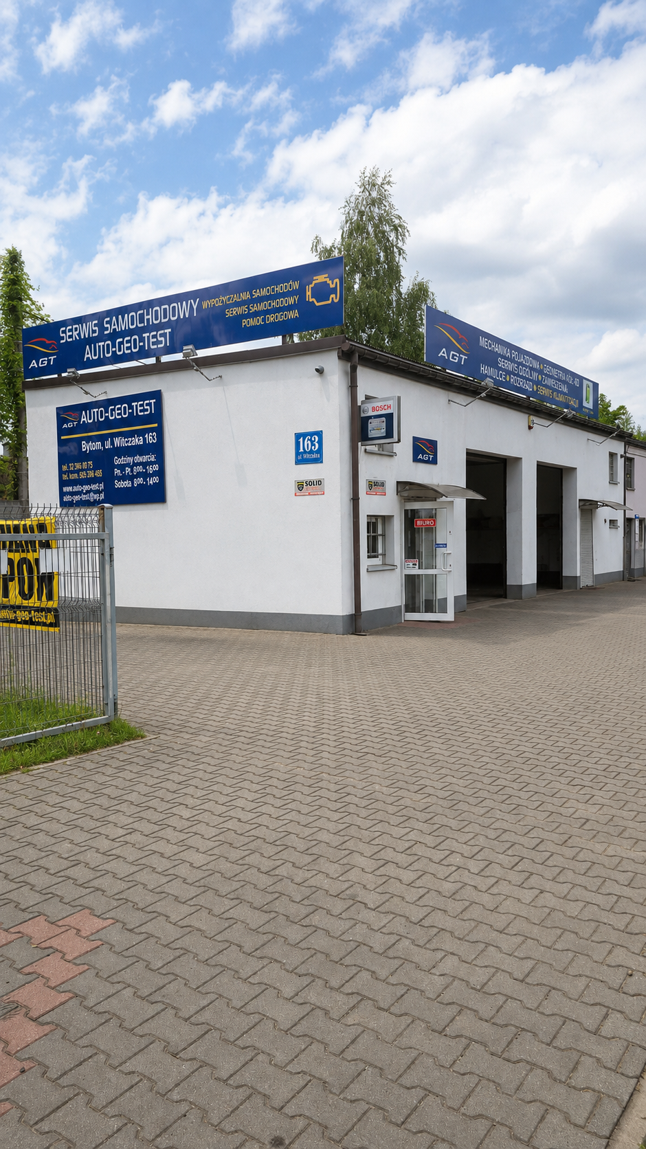 Pełny widok budynku Auto-Geo-Test przy ulicy Witczaka